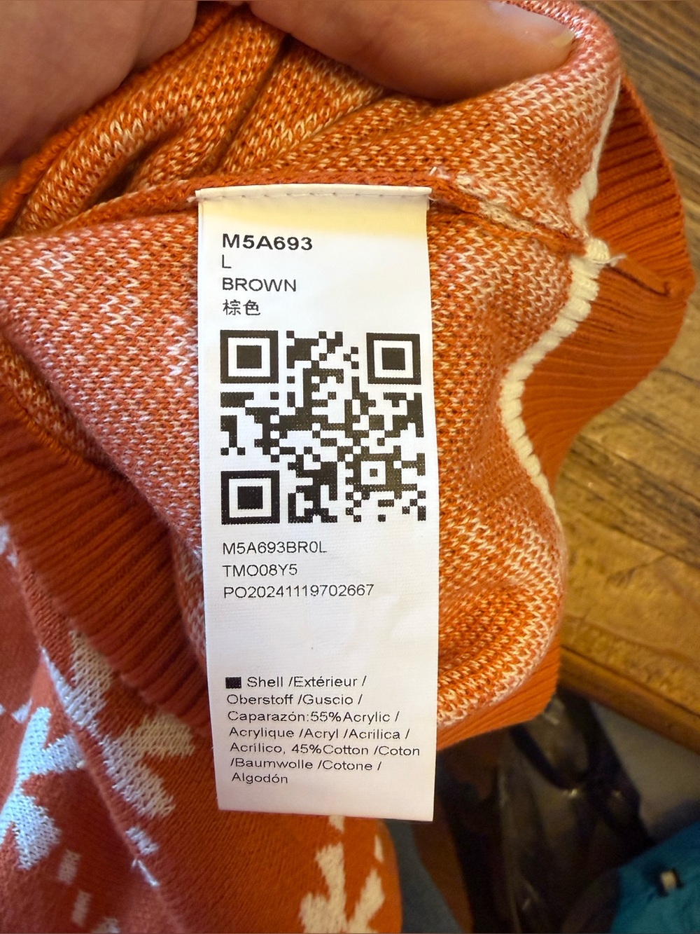 S66 Rust Bow-Pattern Sweater - Picture 3 of 4